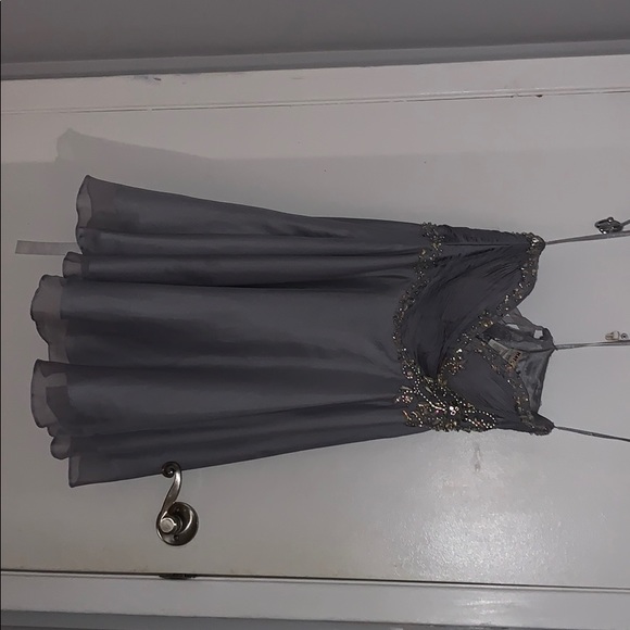 Graduation dress - Picture 2 of 6